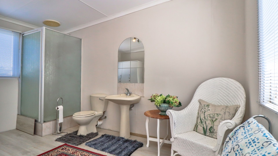 3 Bedroom Property for Sale in Stilbaai Oos Western Cape